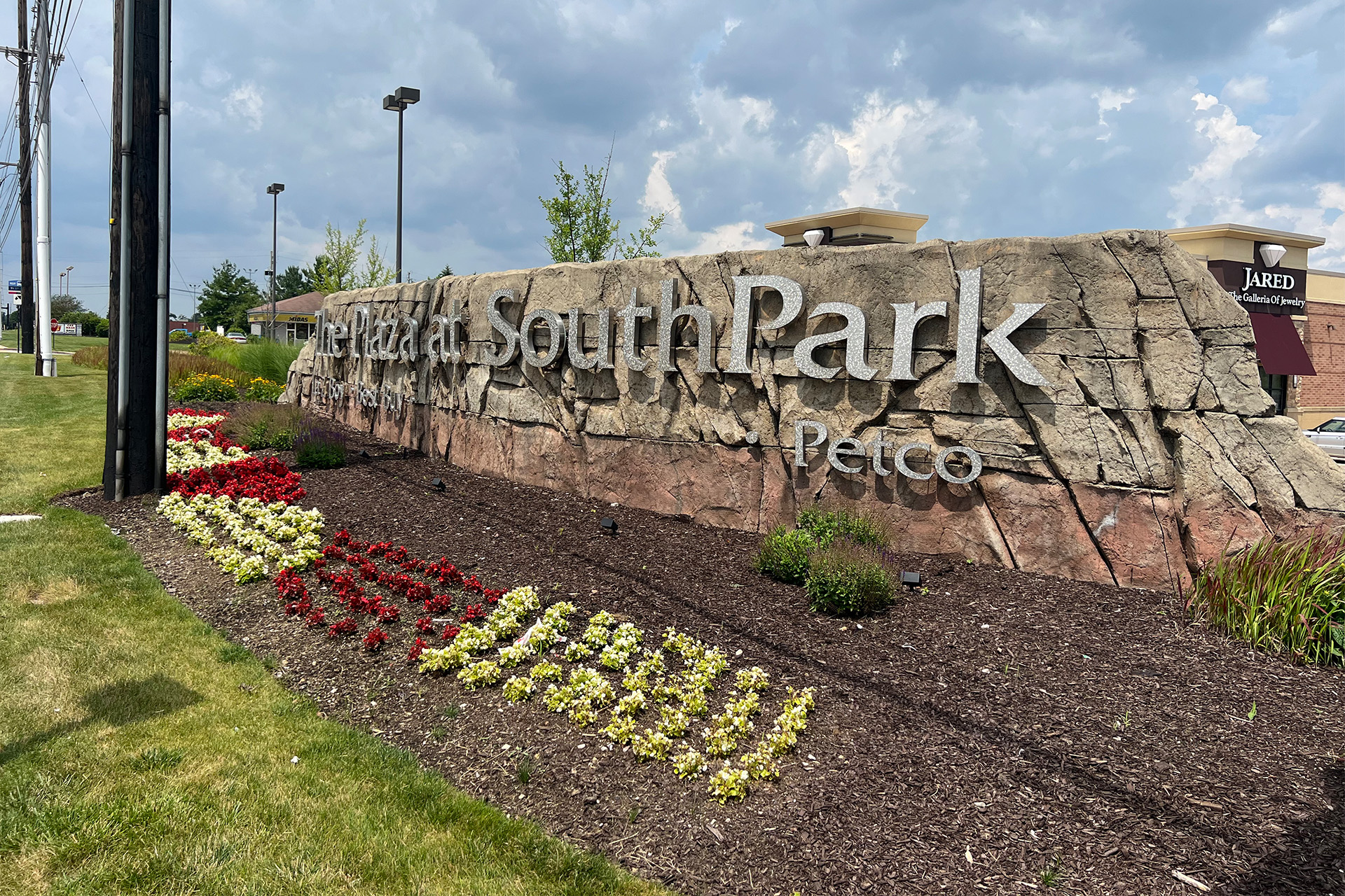 Plaza at Southpark